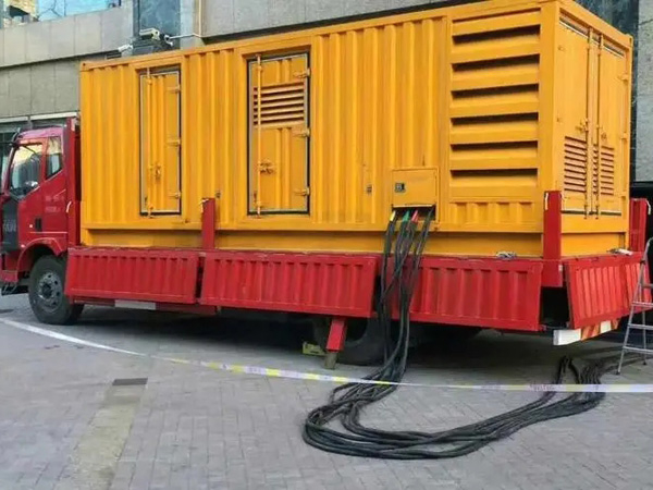 云阳如何确定水冷式机油散热器密封件的规格型号？
